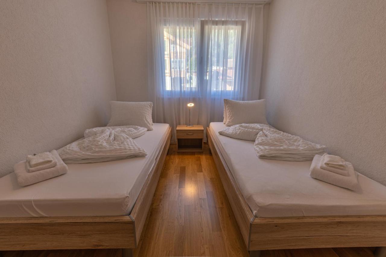 Chalet Gousweid- Harder Apartment Wilderswil Buitenkant foto