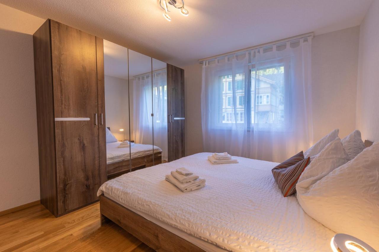 Chalet Gousweid- Harder Apartment Wilderswil Buitenkant foto